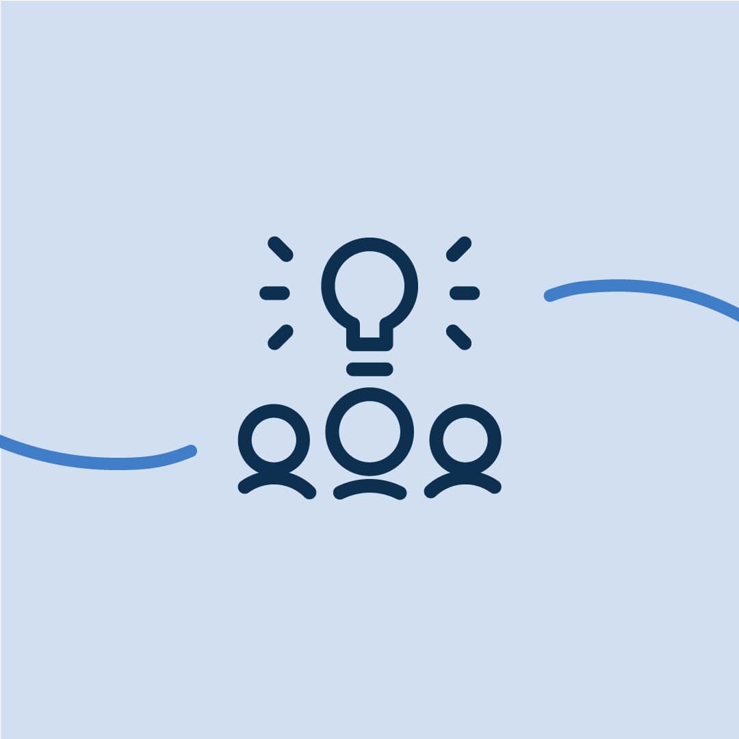 Ikon med människor och glödlampa Ikon med människor och glödlampa