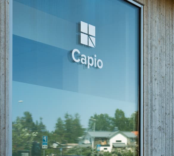 dörr med capio logga dörr med capio logga