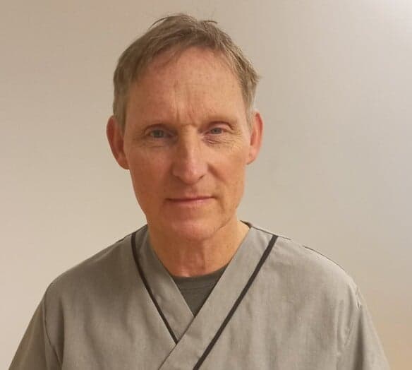 Porträtt, Peter Jacobson